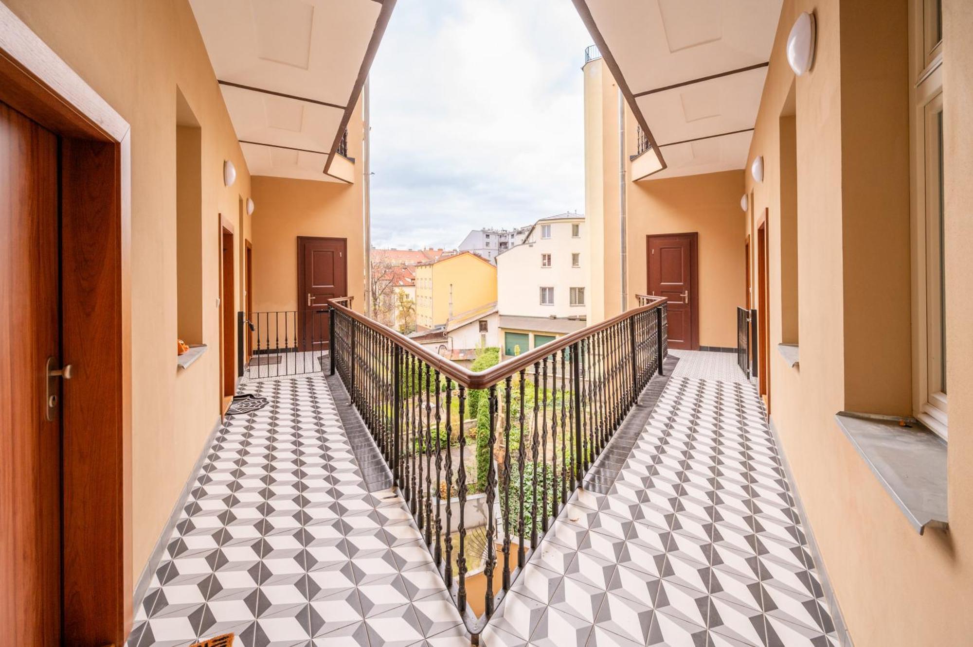 Seifertova Apartments By Willstay Prague Exterior photo