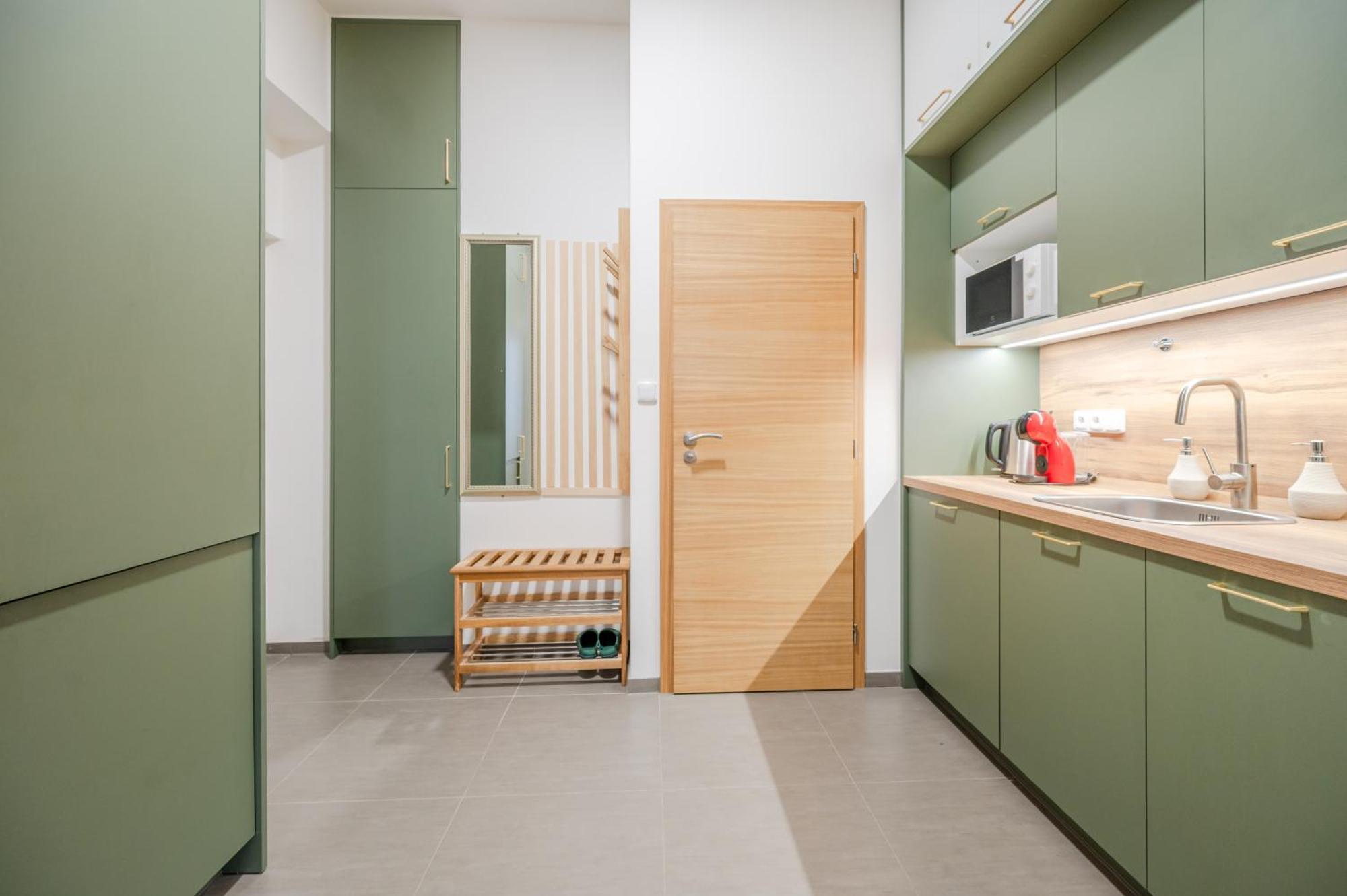Seifertova Apartments By Willstay Prague Exterior photo